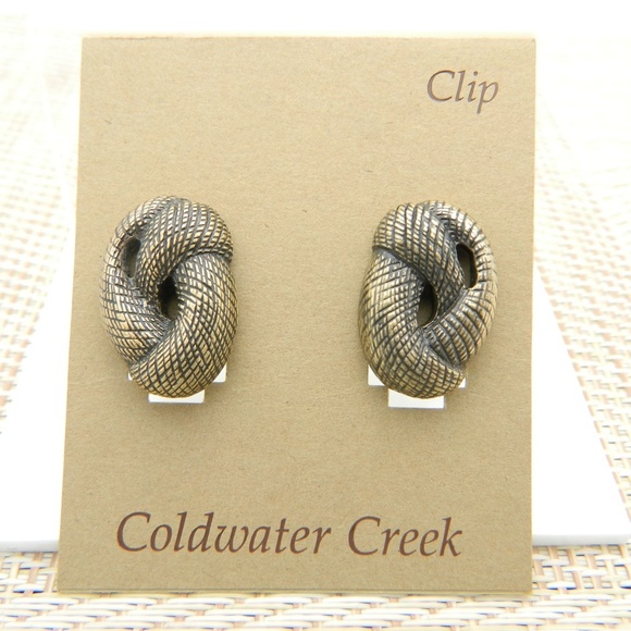 Earrings - Picture 1 of 4